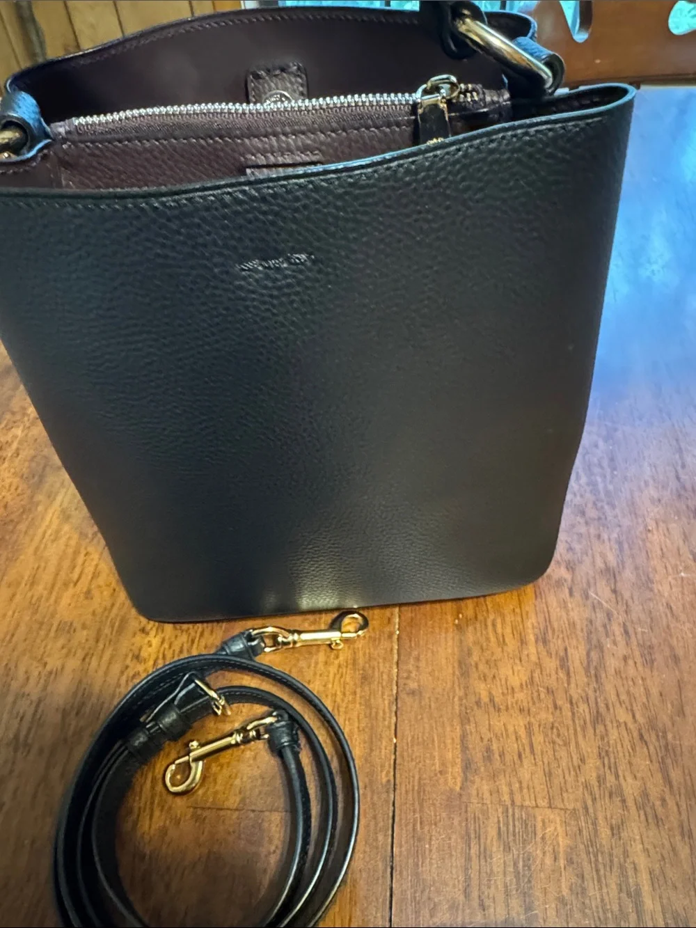 Coach sleek pebble